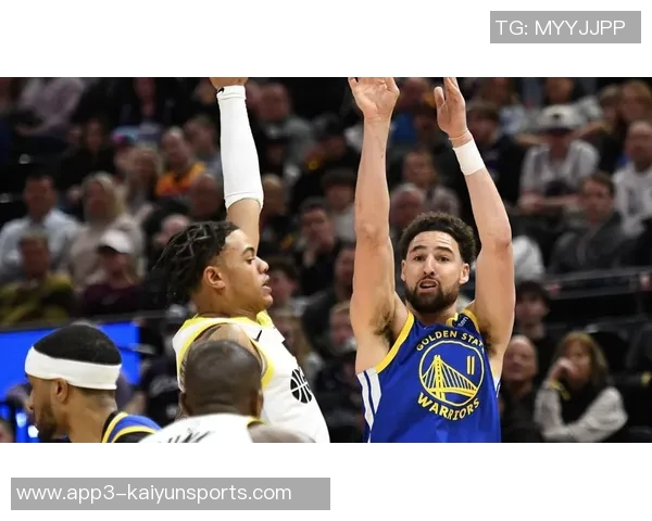 寒冰射手克莱替补出场17分钟全场失准三分球五投皆失未能得分 寒冰射手克莱替补出场17分钟全场失准三分球五投皆失未能得分