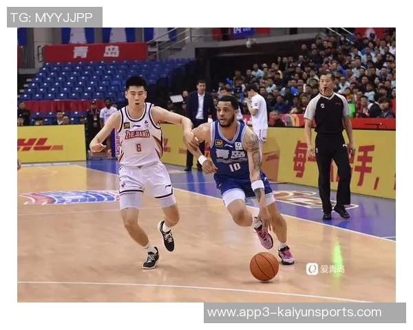 青岛国信男篮新赛季赛程公布12月15日首个主场对决精彩来袭