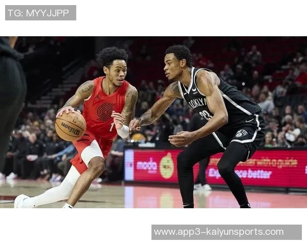 安芬尼西蒙斯半场表现惊艳8中6三分5中3独揽16分助球队领先