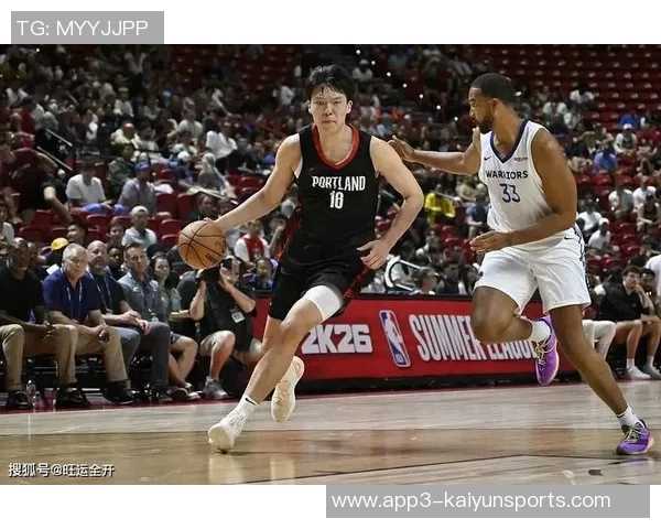 轻松突破对手防线杨瀚森精准直塞助攻队友三分球命中